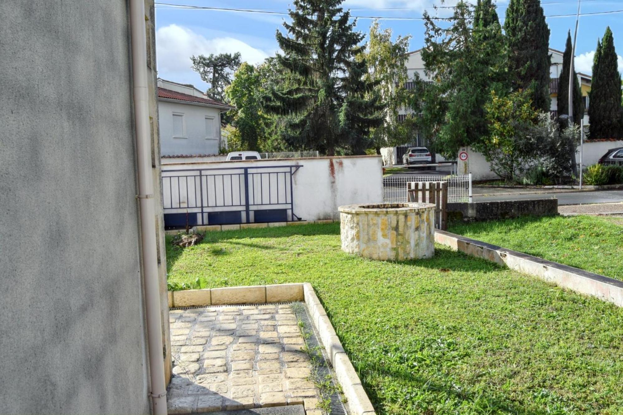 Maison Charmante A Saint-Georges-De-Didonne Avec Jardin Екстериор снимка